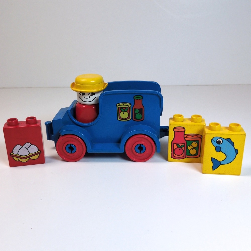 Vtg LEGO Duplo Grocery Delivery Truck Set Blue Farmer Driver Food Blocks MInifig
